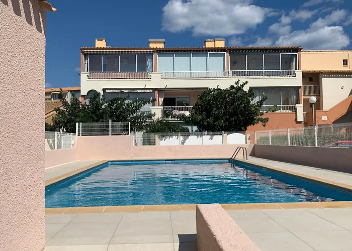 Les Cristallines-2 By Interhome Агд