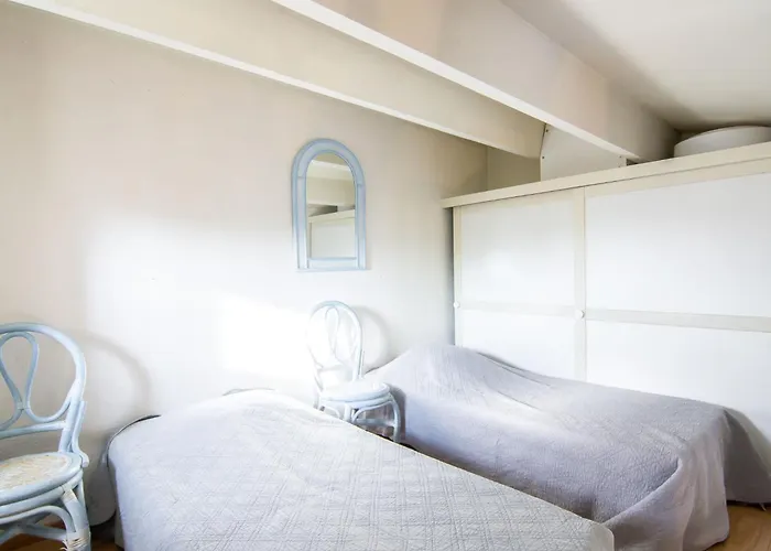 Les Cristallines-2 By Interhome *