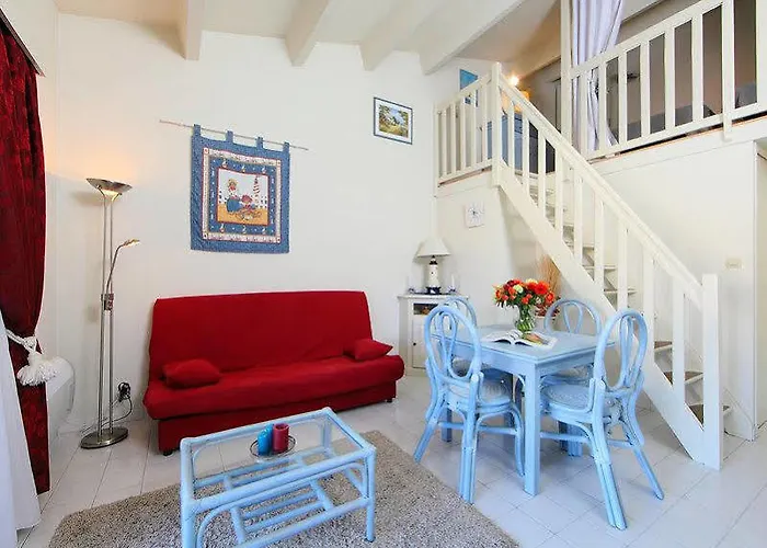 Будинок відпочинку Les Cristallines-2 By Interhome *